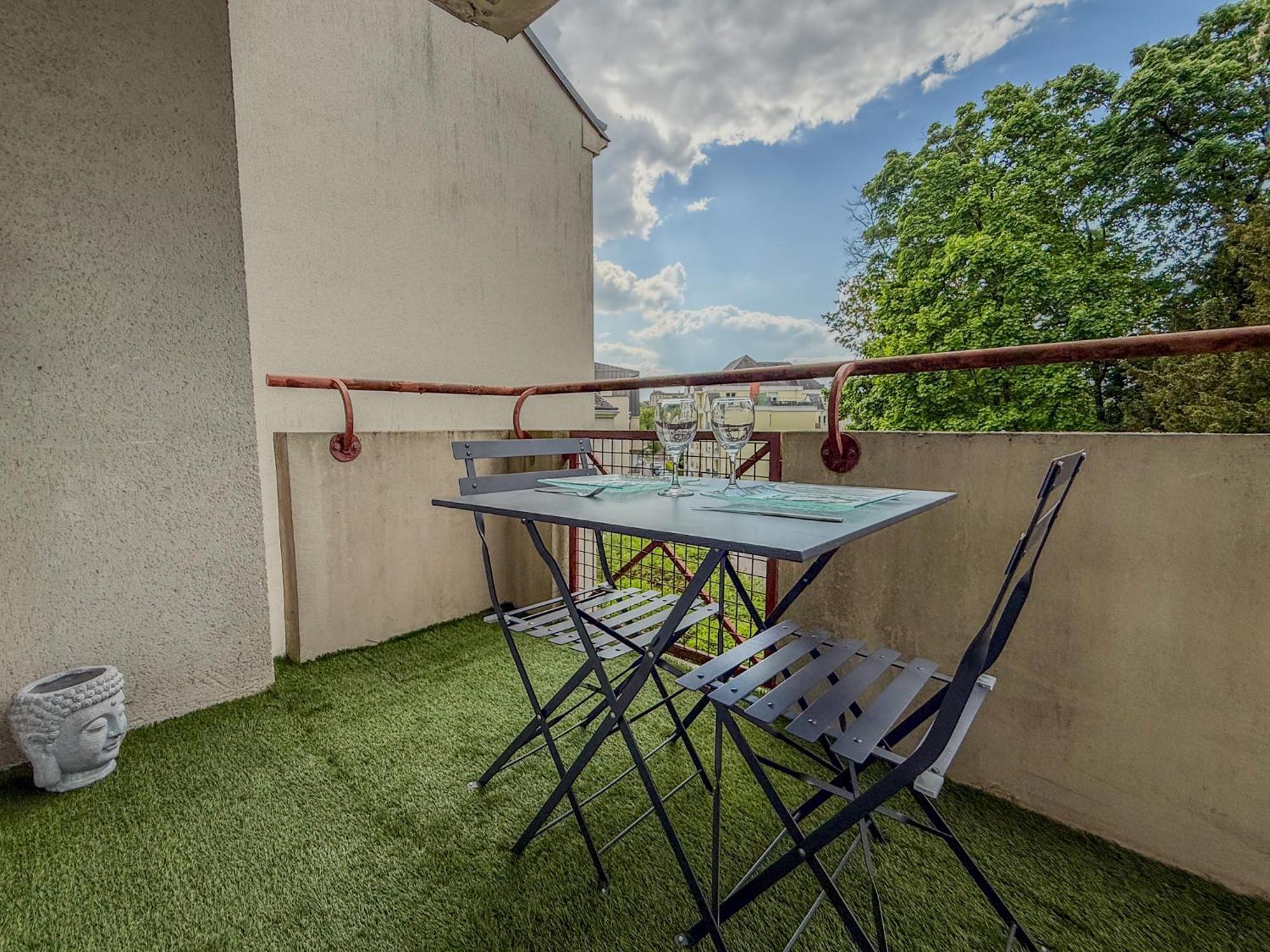 T3 Modern Avec Parking Et Balcon *